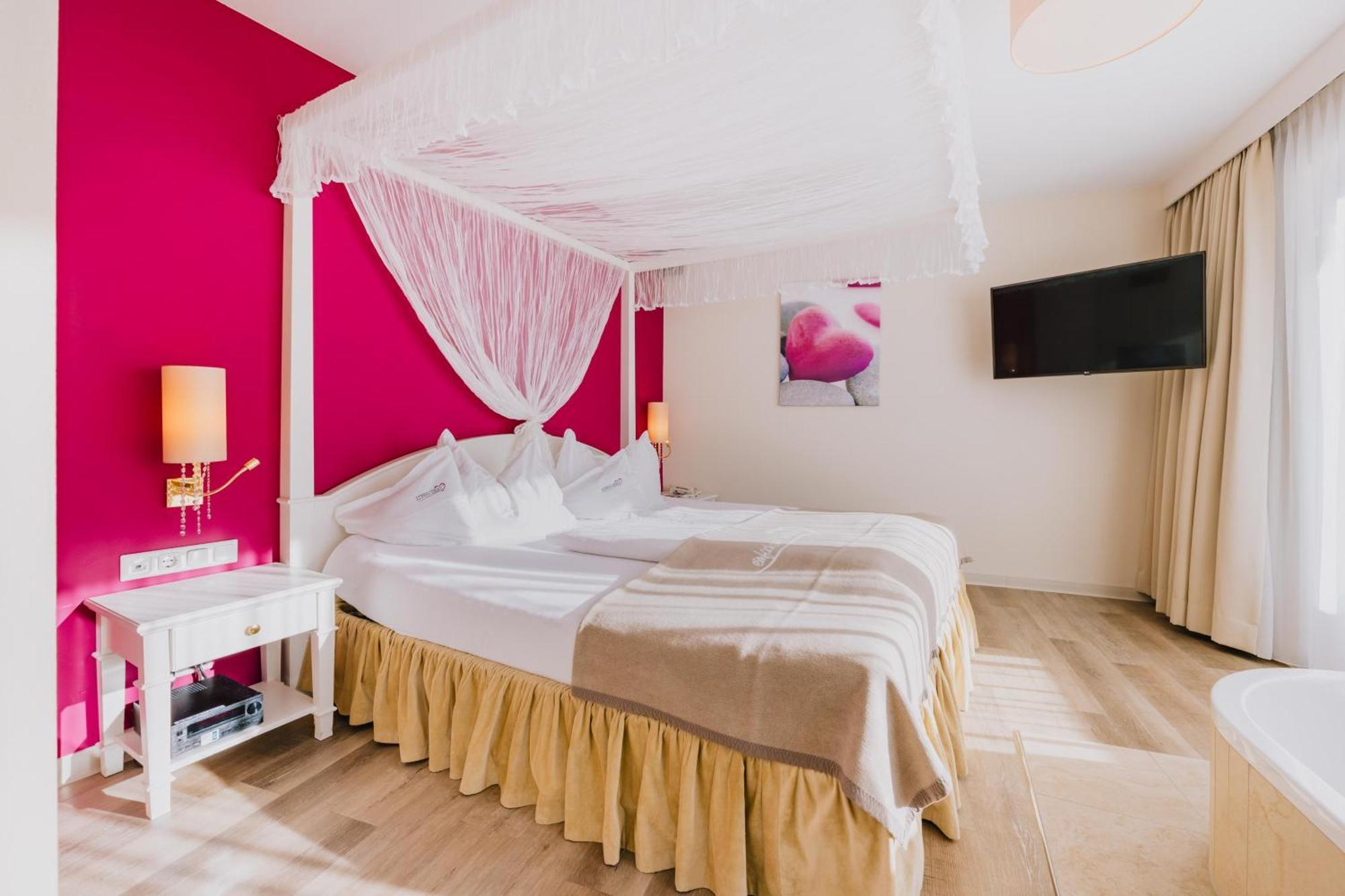 Alpen-Herz Romantik & Spa - Adults Only Ladis Εξωτερικό φωτογραφία