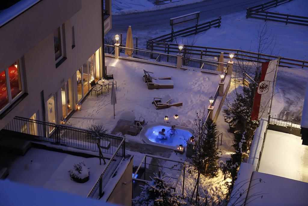 Alpen-Herz Romantik & Spa - Adults Only Ladis Εξωτερικό φωτογραφία