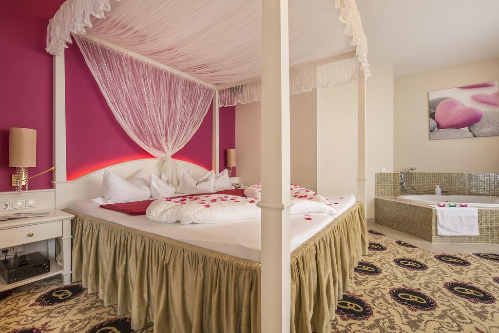 Alpen-Herz Romantik & Spa - Adults Only Ladis Εξωτερικό φωτογραφία