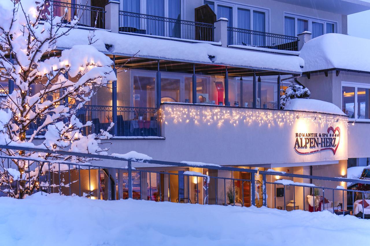 Alpen-Herz Romantik & Spa - Adults Only Ladis Εξωτερικό φωτογραφία